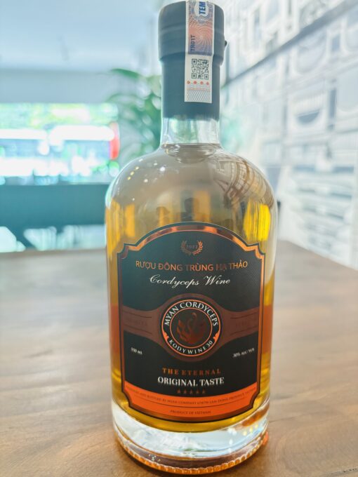 RƯỢU ĐÔNG TRÙNG HẠ THẢO 550ML
